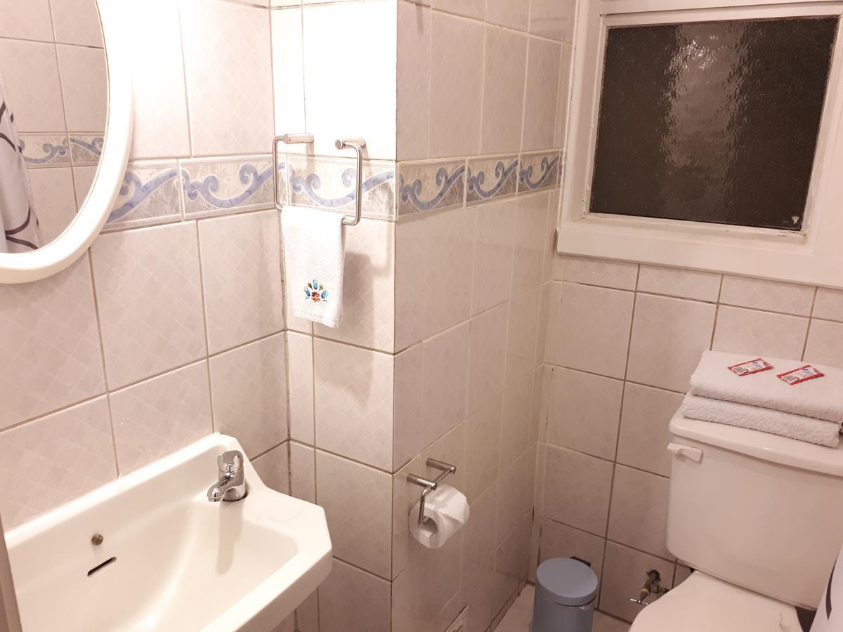 Hostal Mackay Темуко Екстер'єр фото