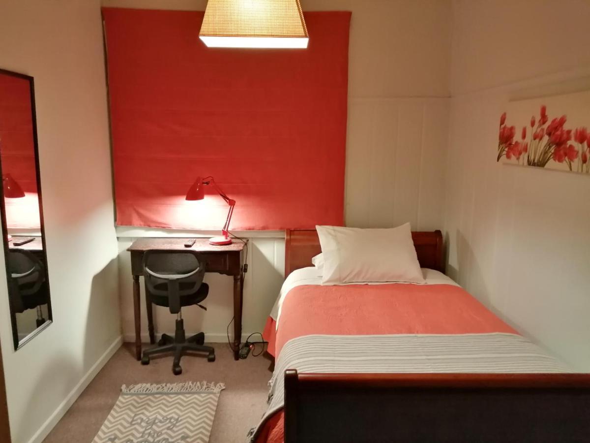 Hostal Mackay Темуко Екстер'єр фото